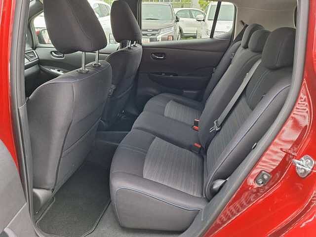 Nissan Leaf 40 kWh N-Connecta LED Navi Sitzheizung