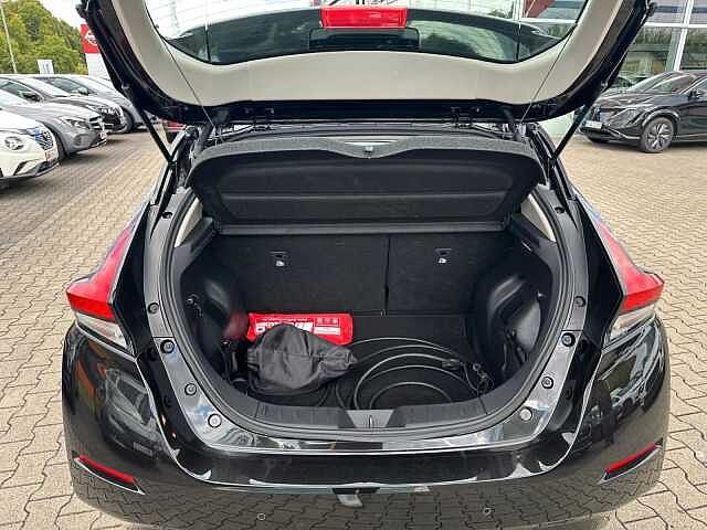 Nissan Leaf e+ Acenta 62kWh Winterpaket