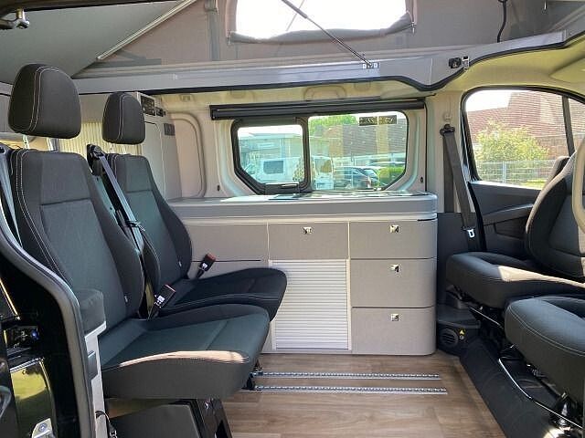 Nissan Primastar dci 170 DCT Seaside by Dethleffs*