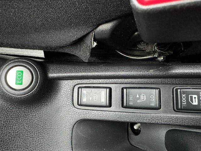 Nissan Note 1.2 80PS 5-Gang*NAV*PDC*SHZ