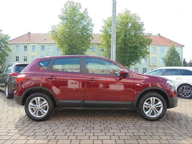 Nissan Qashqai Nissan Qashqai Acenta 1.6 Klima, Allwetter neu