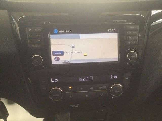 Nissan Qashqai Nissan Qashqai 1,2 Dig-T Acenta-Navi-Sitzheizung-Anh&auml;ng