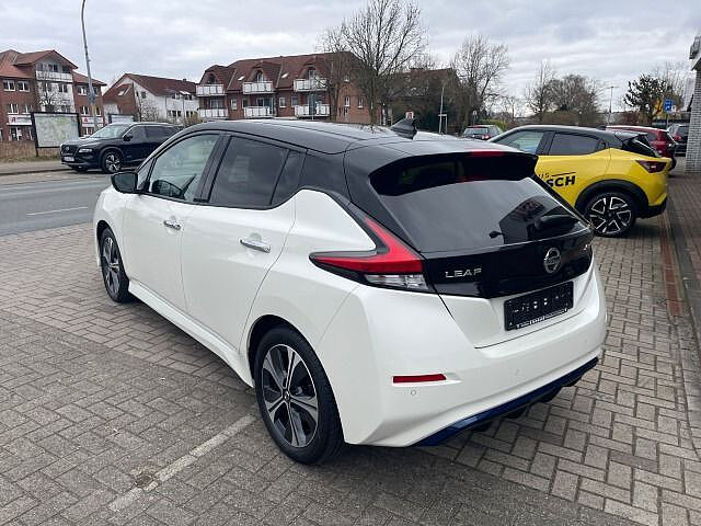 Nissan Leaf N-Connecta 40 KW Klima Navi Kamera
