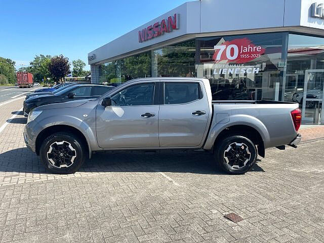 Nissan Navara 2.3 DCi Double Cab 4x4 AHK/AT/Kamera ACENTA