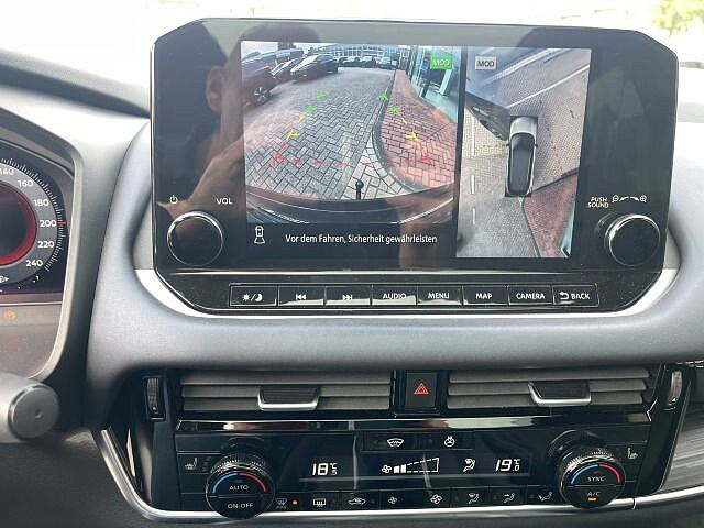 Nissan Qashqai 1.3 DiG-T Tekna+ 4x4 Leder Navi AHK