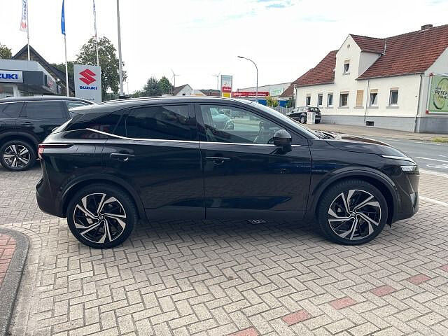 Nissan Qashqai 1.3 DiG-T Tekna+ 4x4 Leder Navi AHK