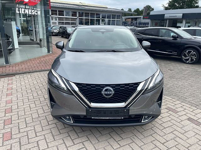 Nissan Qashqai 1.3 MHEV N-Connecta Automatik CarPlay/360&deg; Kamera