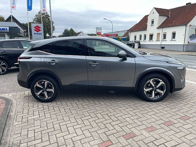 Nissan Qashqai 1.3 MHEV N-Connecta Automatik CarPlay/360&deg; Kamera