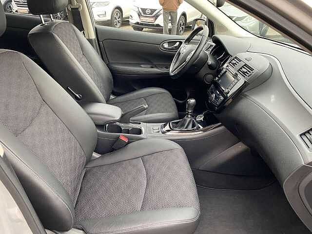 Nissan Pulsar Nissan Pulsar 1.2 DIG-T N-Connecta Teilleder Kamera