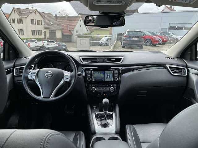 Nissan Qashqai Nissan Qashqai 1.6 dCi Tekna Autom. LED FLA VerkZeichen 360