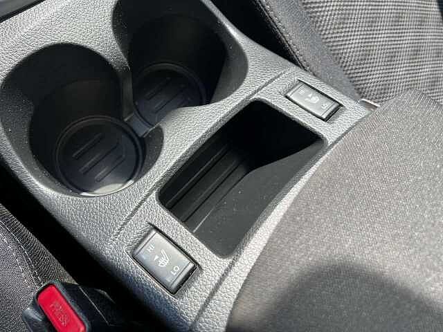 Nissan Qashqai Nissan Qashqai 1.6 dCi 360 4x2 (E6) 360&deg; autom. FLA Pano