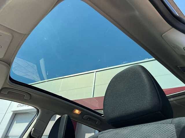 Nissan Qashqai Nissan Qashqai 1.6 dCi 360 4x2 (E6) 360&deg; autom. FLA Pano