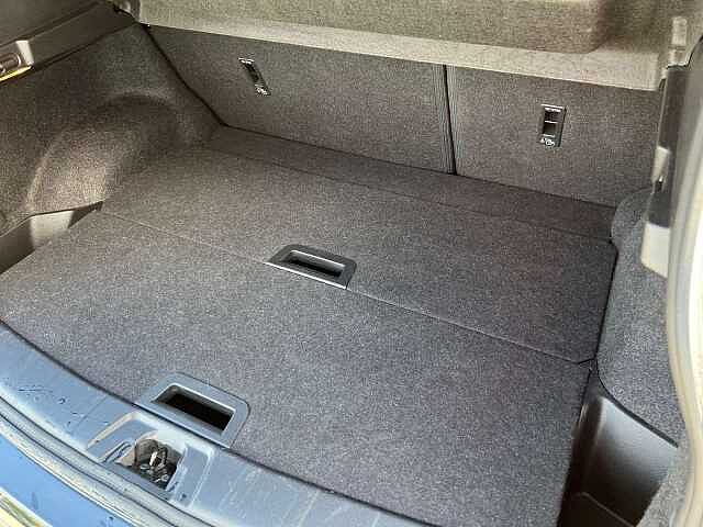 Nissan Qashqai Nissan Qashqai 1.6 dCi 360 4x2 (E6) 360&deg; autom. FLA Pano