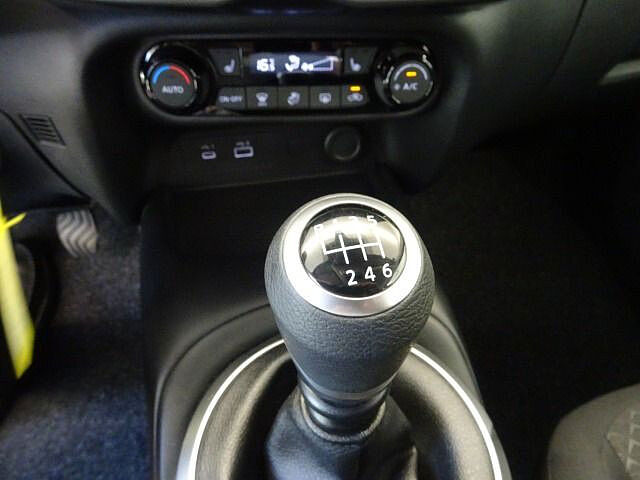 Nissan Juke 1.0 DIG-T Acenta Navi Sitzheizung