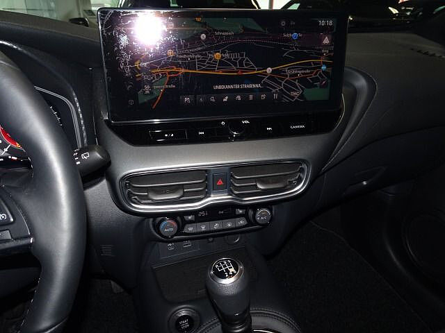 Nissan Juke 1.0 DIG-T N-Connecta Navigation Winterpaket