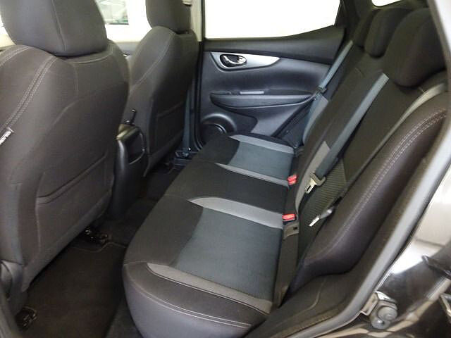 Nissan Qashqai 1.3 DIG-T 103 kW N-Connecta